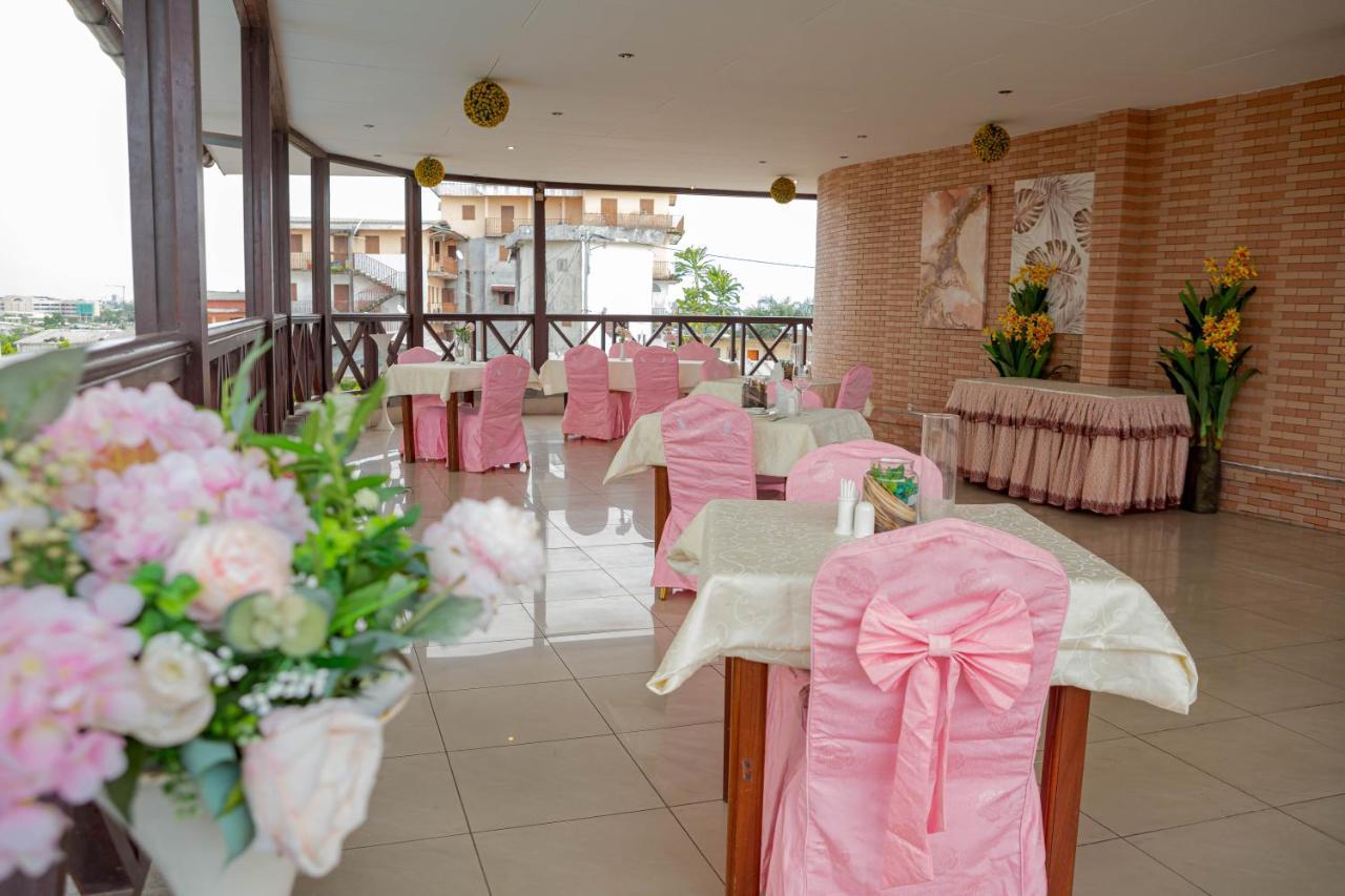 Hotel Hibiscus Louis Libreville Exteriér fotografie