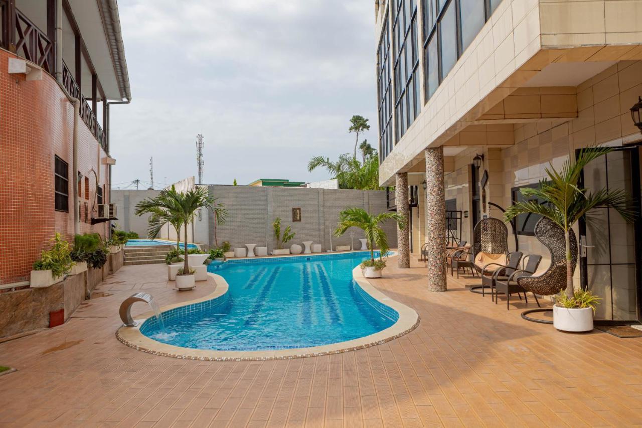 Hotel Hibiscus Louis Libreville Exteriér fotografie